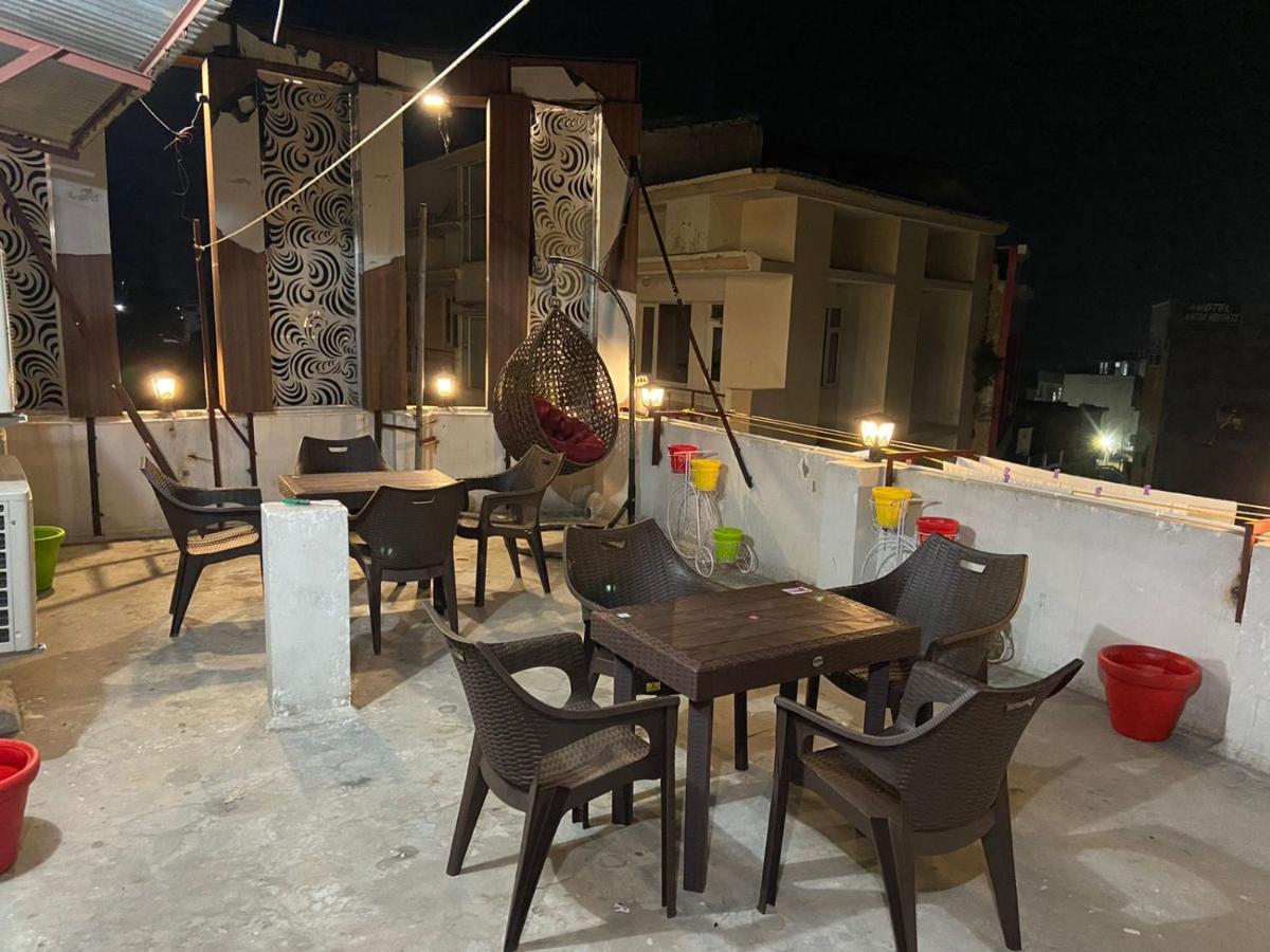 The Divine Oak Hotel Katra  Luaran gambar